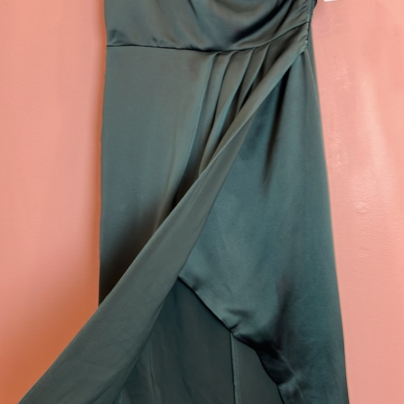 Baltic Born RSVP one shoulder gown emerald green size S NWT - Picture 5 of 8